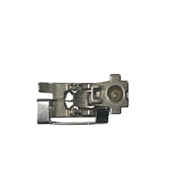 BERNINA #5 Blindstitch Presser Foot - Picture 6 of 7